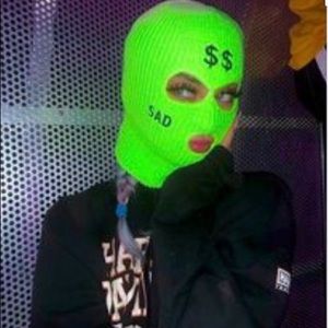 Meet your Posher, Camael